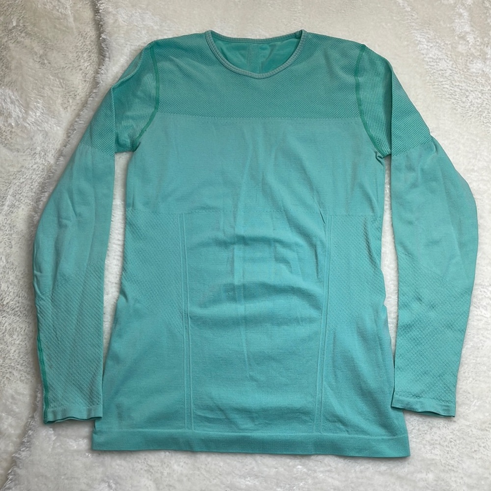 Fabletics Eureka Seamless Long Sleeve Top Size XS